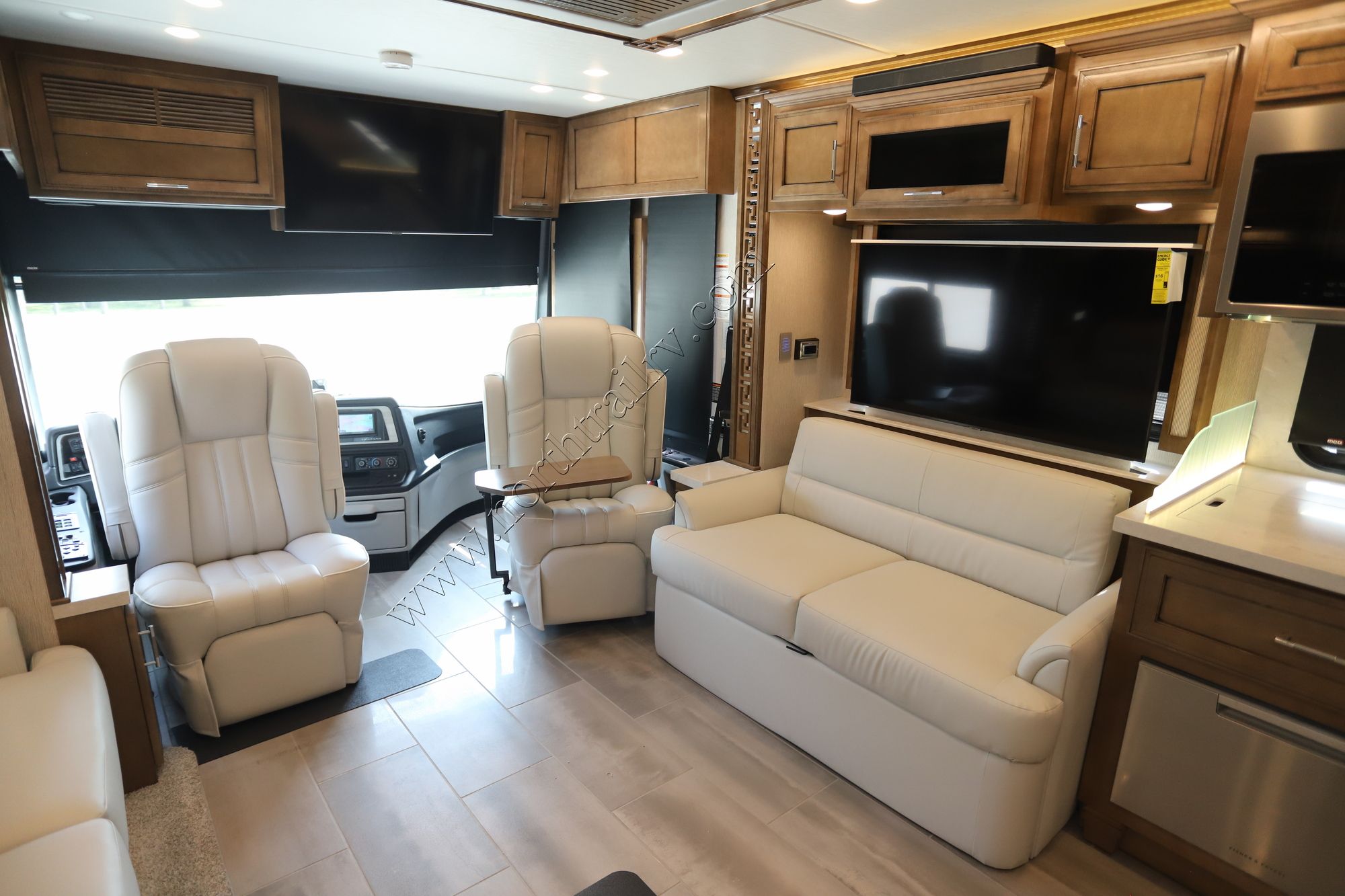 New 2023 Newmar Ventana 4326 Class A  For Sale