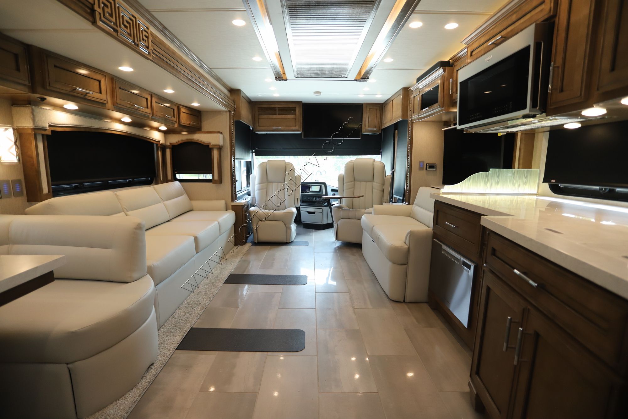 New 2023 Newmar Ventana 4326 Class A  For Sale