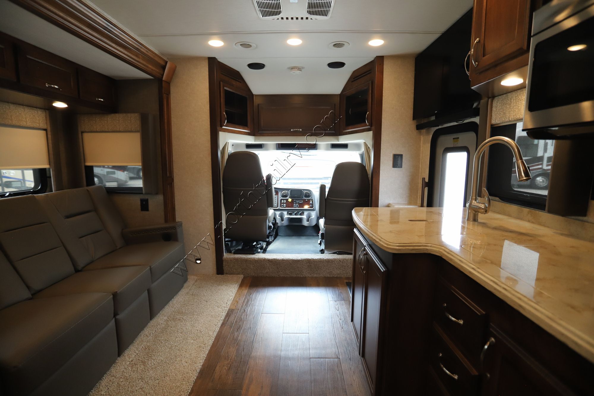 Used 2020 Renegade Rv Verona 34VQB Super C  For Sale