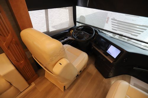2021 Newmar Mountain Aire 4551