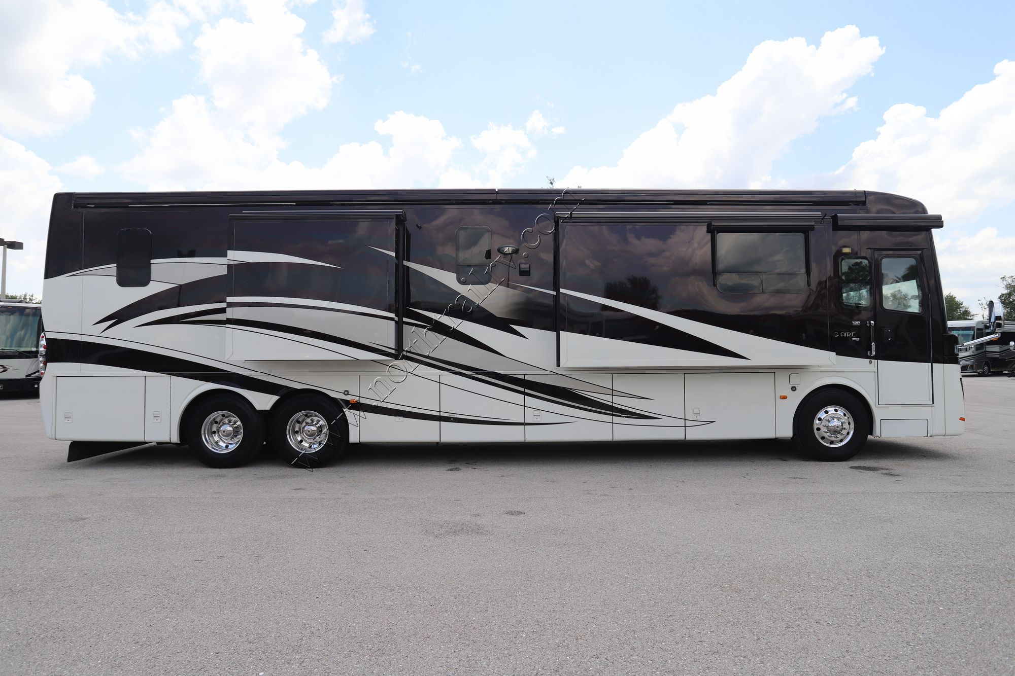 Used 2012 Newmar King Aire 4584 Class A  For Sale