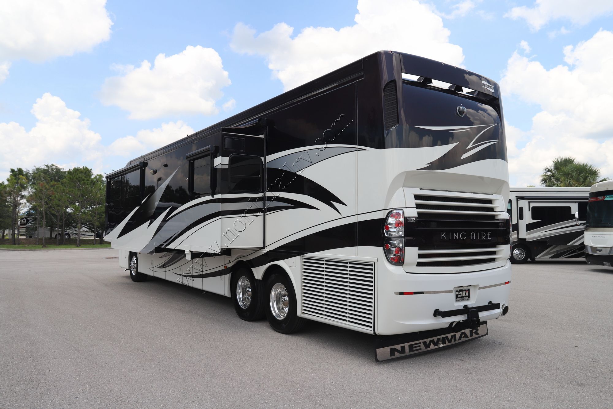 Used 2012 Newmar King Aire 4584 Class A  For Sale