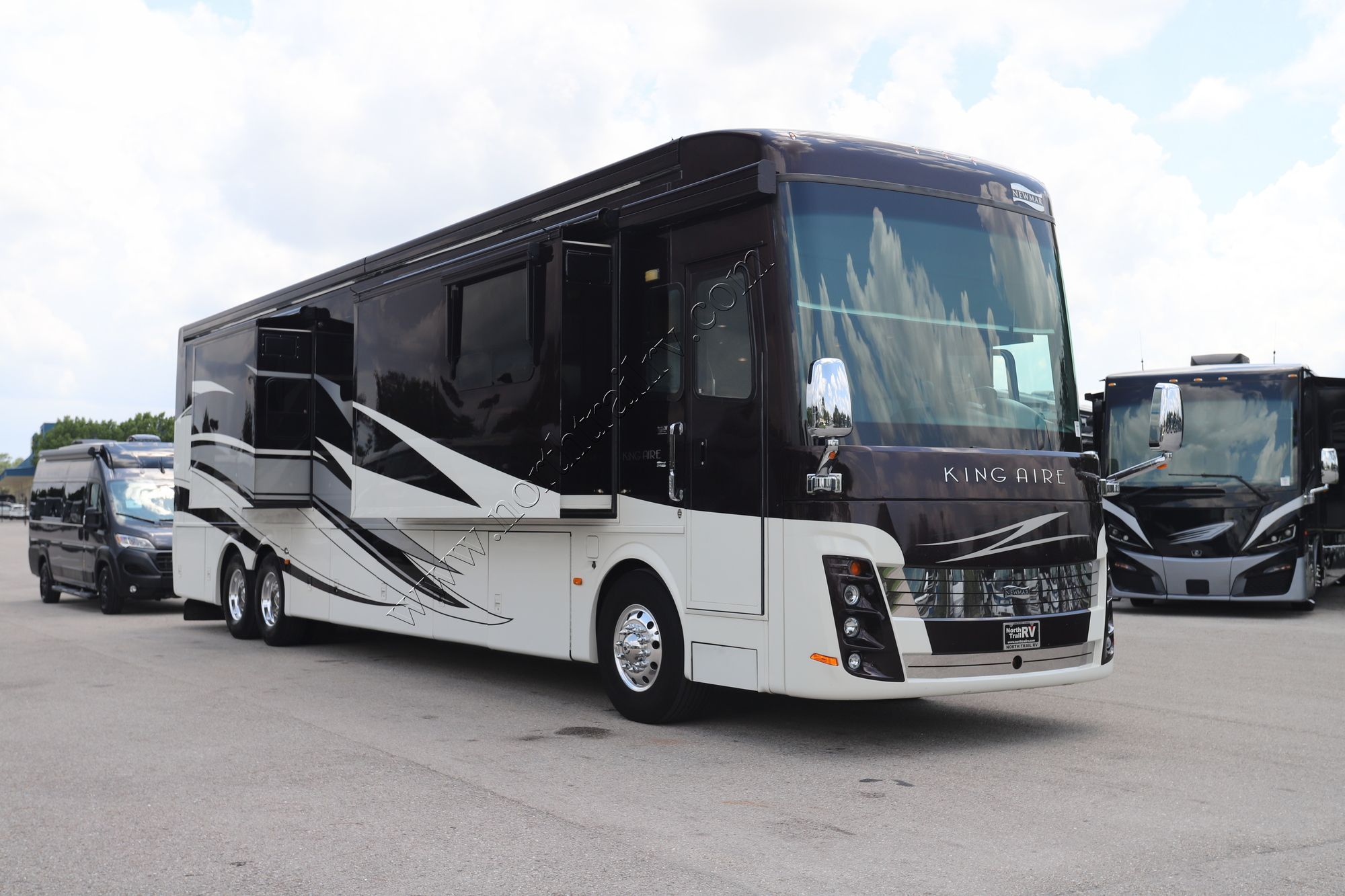 Used 2012 Newmar King Aire 4584 Class A  For Sale