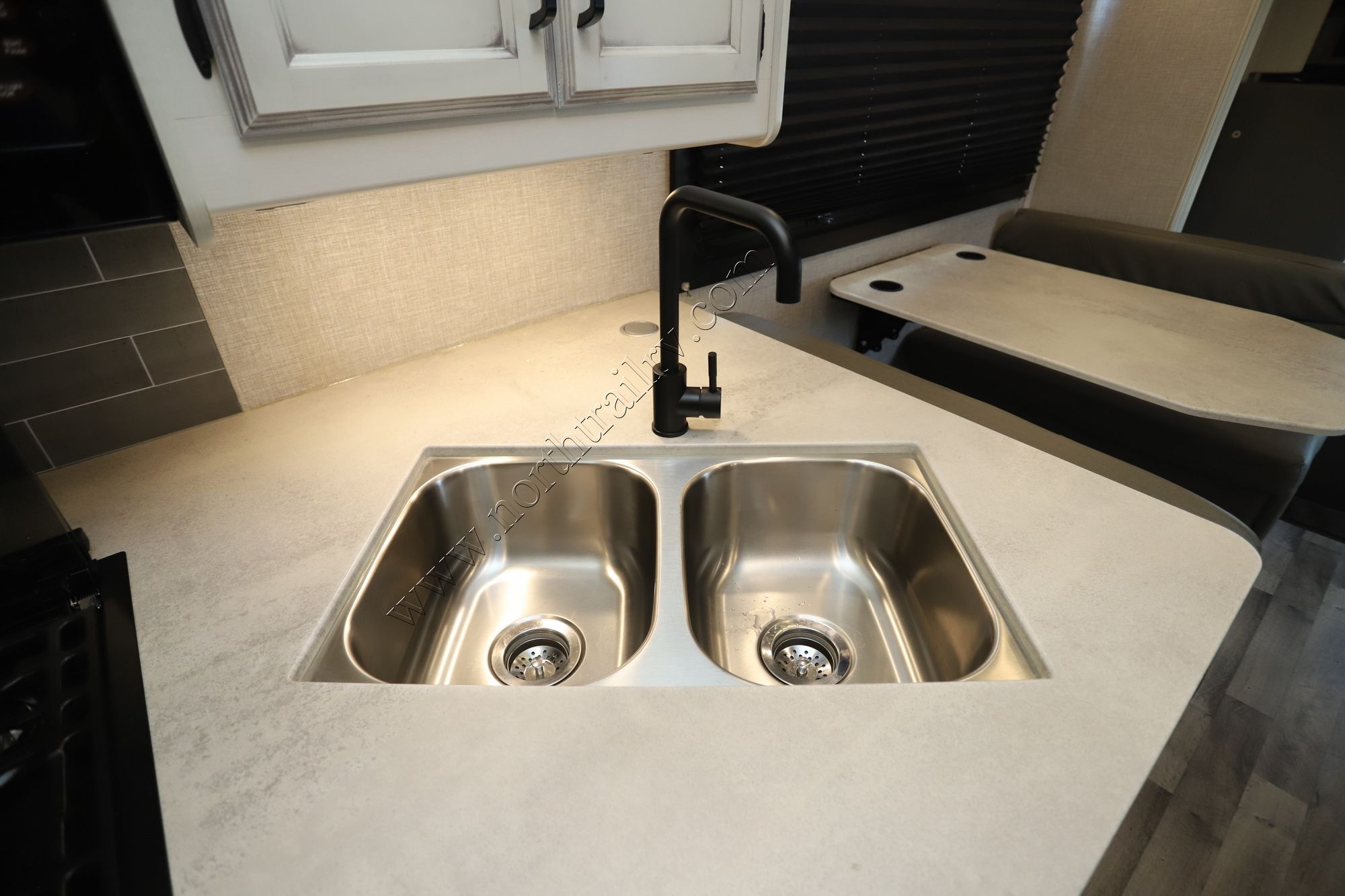 Used 2022 Jayco Redhawk 31F Class C  For Sale