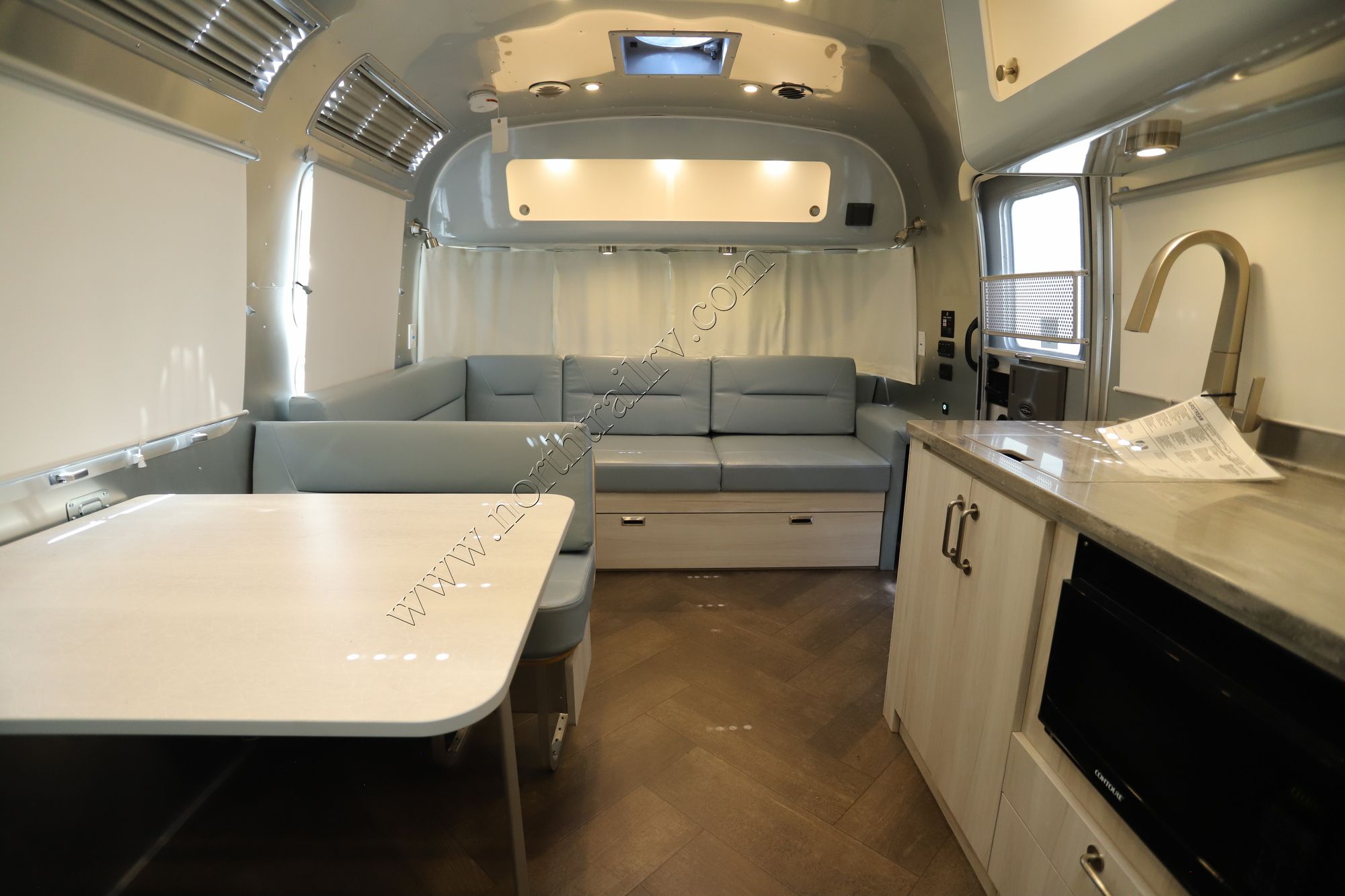 New 2023 Airstream International 30RB Travel Trailer  For Sale