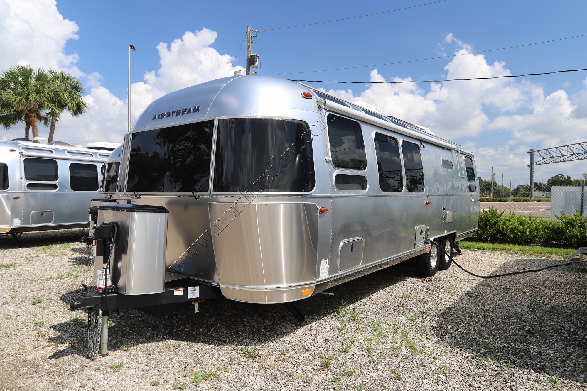 New 2023 Airstream International 30RB Travel Trailer  For Sale