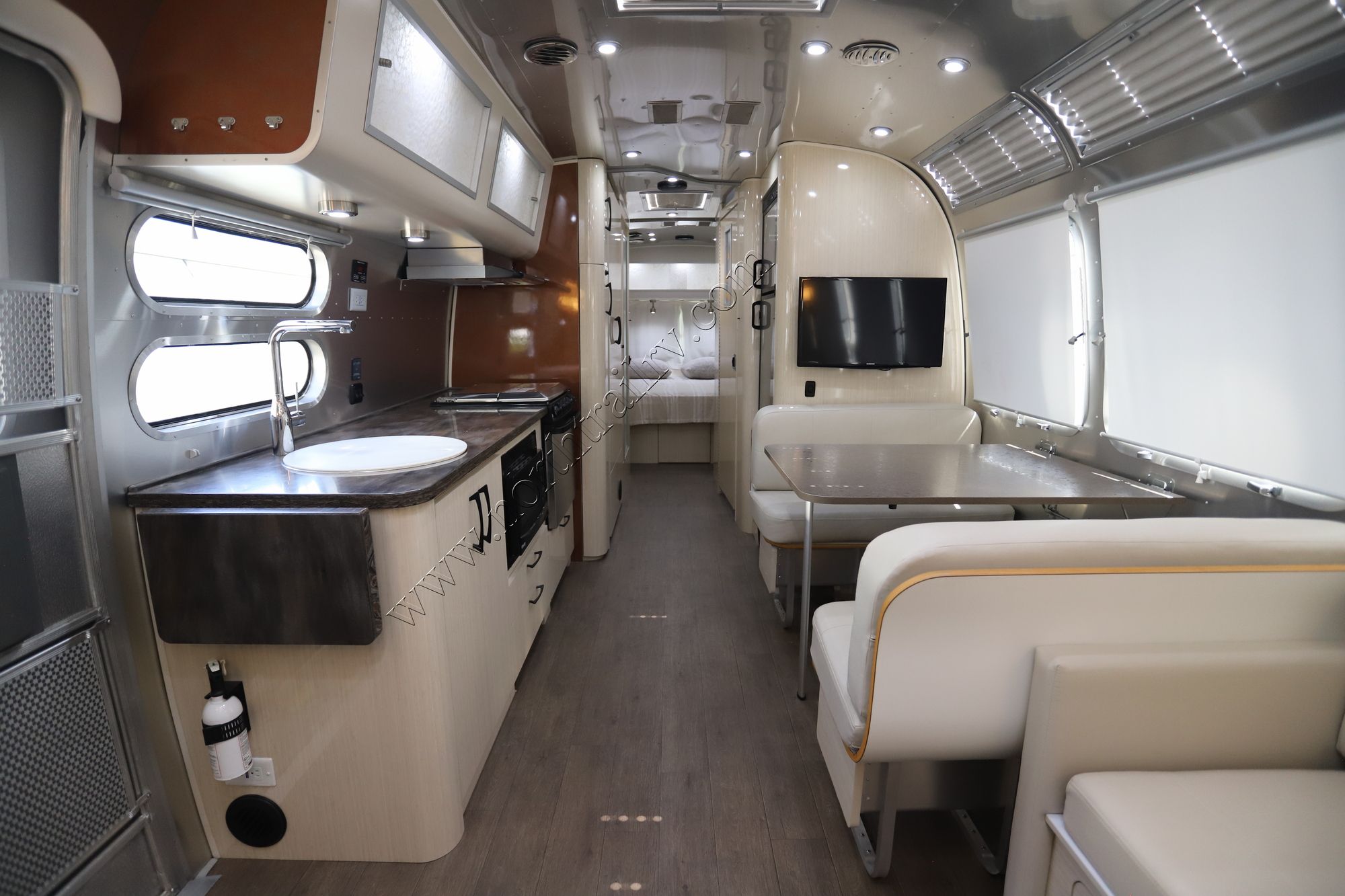 2018 Airstream Intl Serenity 30RB Travel Trailer Used  For Sale