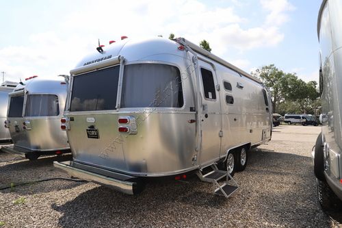 2023 Airstream Flying Cloud 25FB