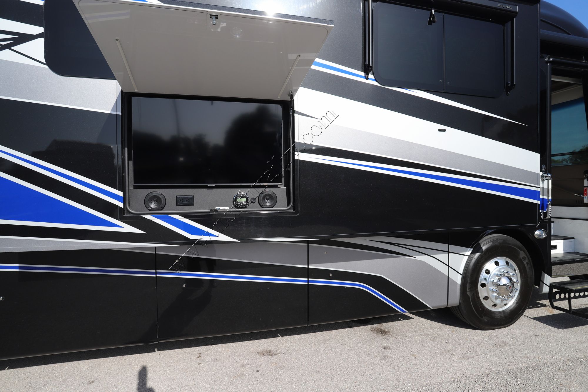 Used 2022 Entegra Aspire 44W Class A  For Sale