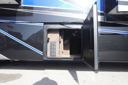 2022 Entegra Aspire 44W