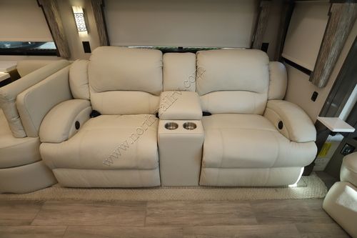 2022 Entegra Aspire 44W