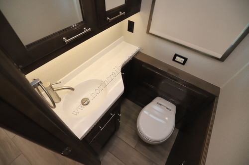 2022 Entegra Aspire 44W