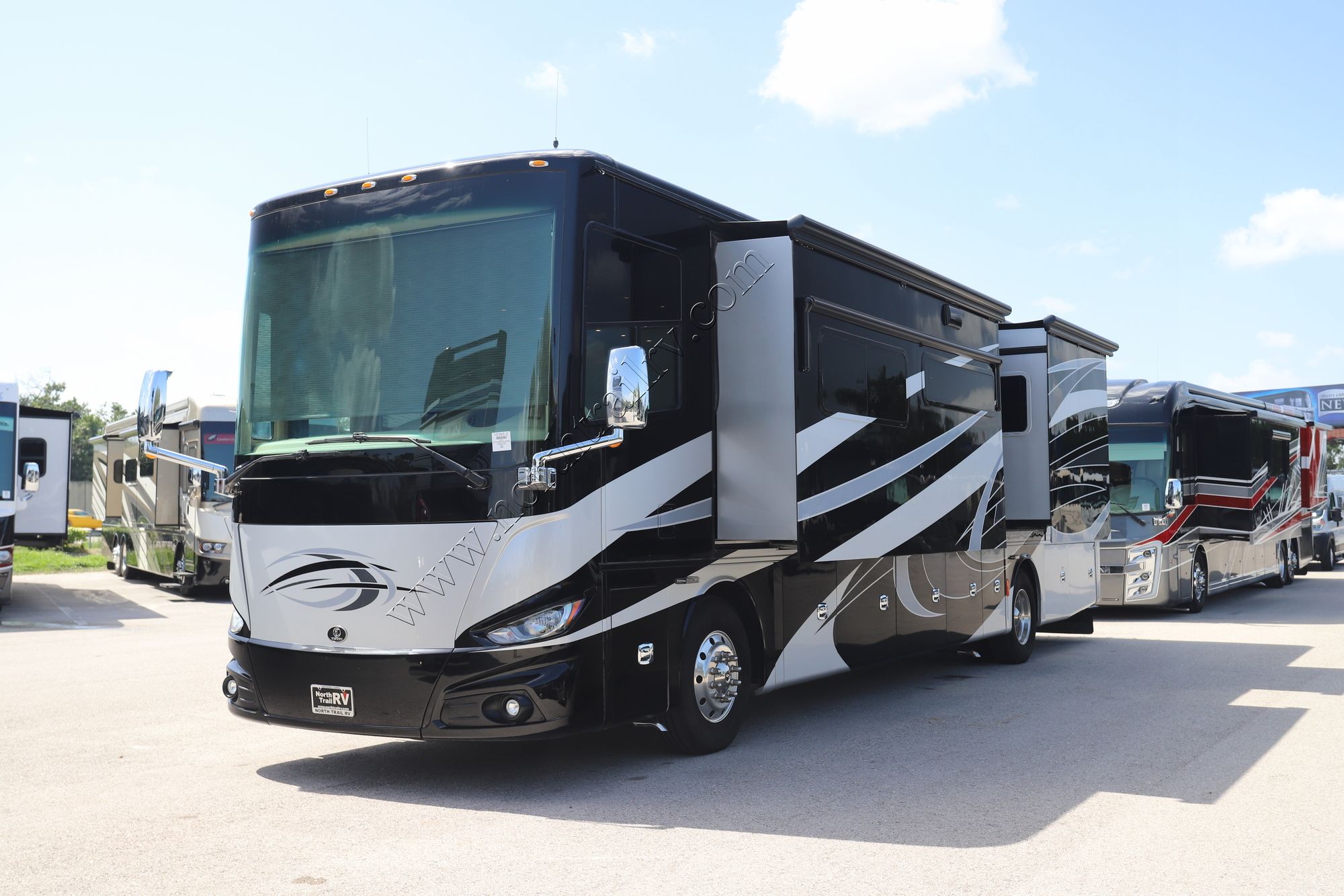 Used 2019 Tiffin Motor Homes Phaeton 40IH Class A  For Sale