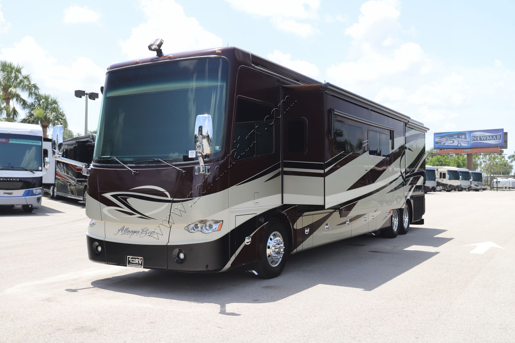 Used 2012 Tiffin Motor Homes Allegro Bus 43QGP Class A  For Sale