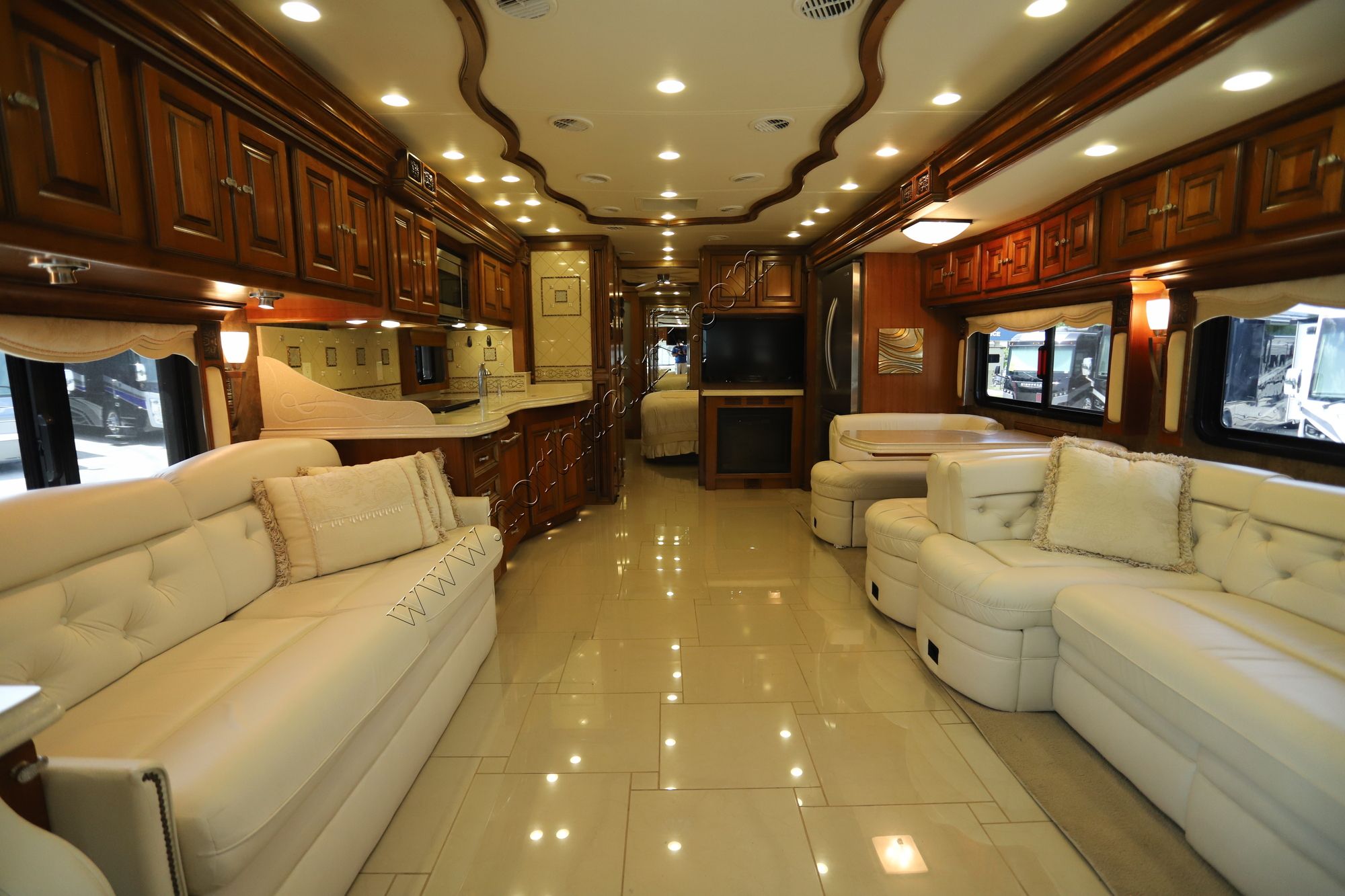 Used 2012 Tiffin Motor Homes Allegro Bus 43QGP Class A  For Sale