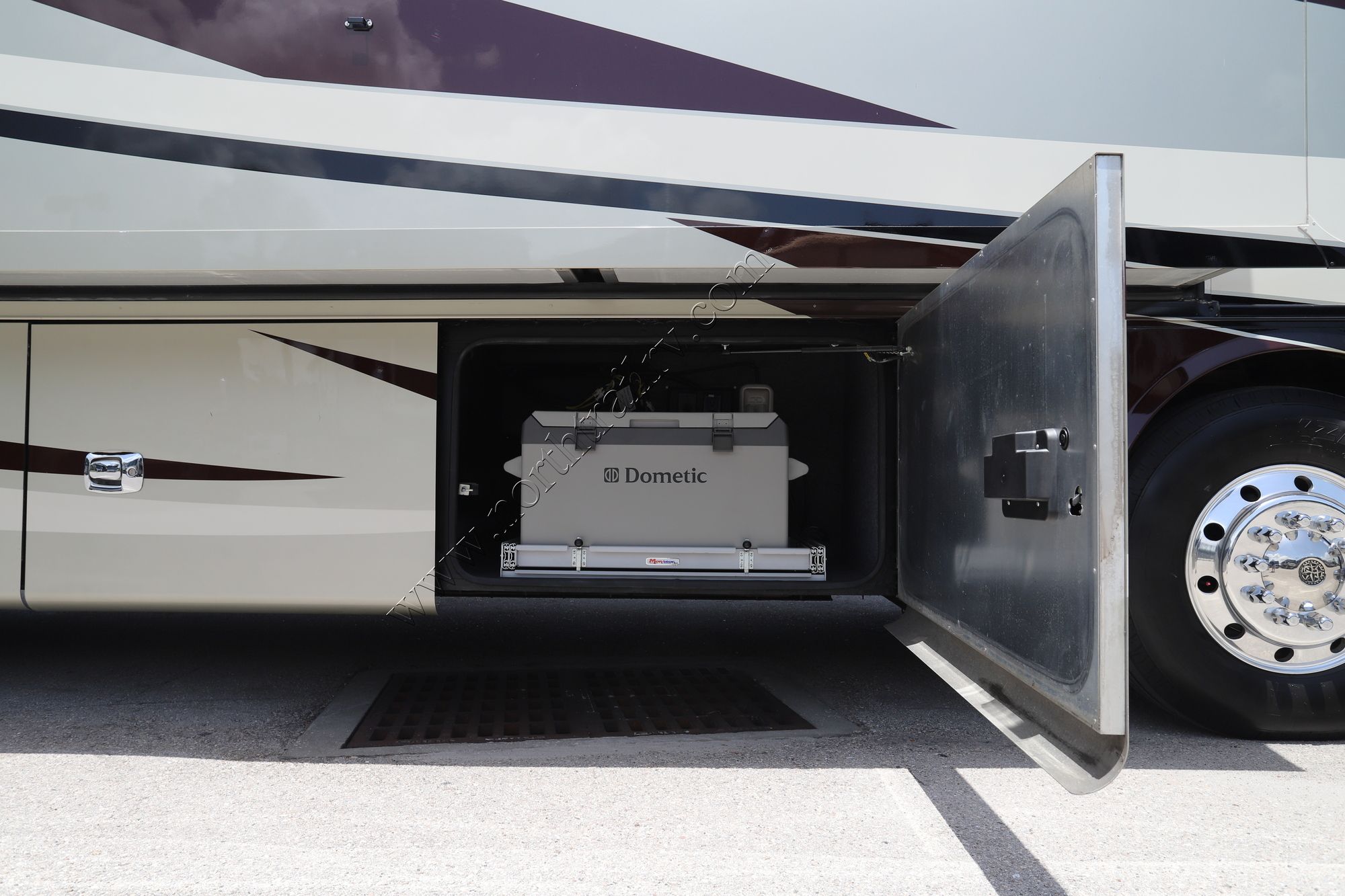 Used 2012 Tiffin Motor Homes Allegro Bus 43QGP Class A  For Sale