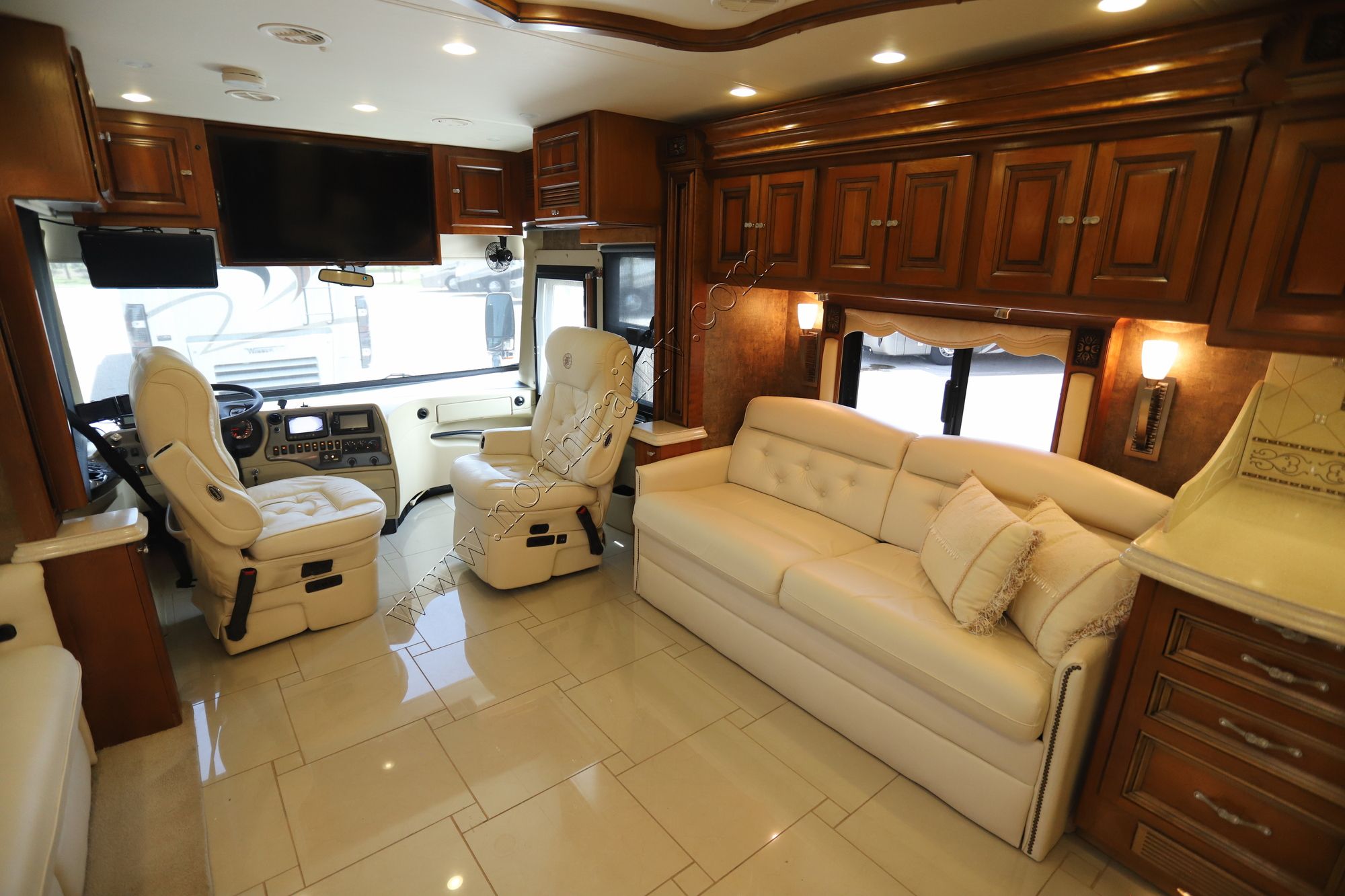 Used 2012 Tiffin Motor Homes Allegro Bus 43QGP Class A  For Sale