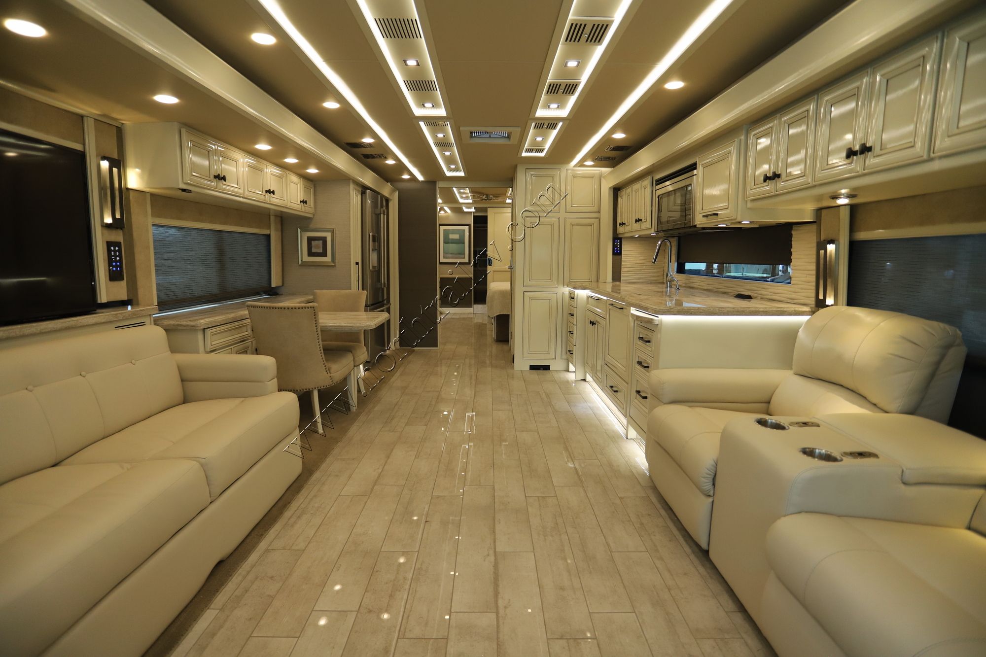 Used 2020 Tiffin Motor Homes Allegro Bus 45OPP Class A  For Sale