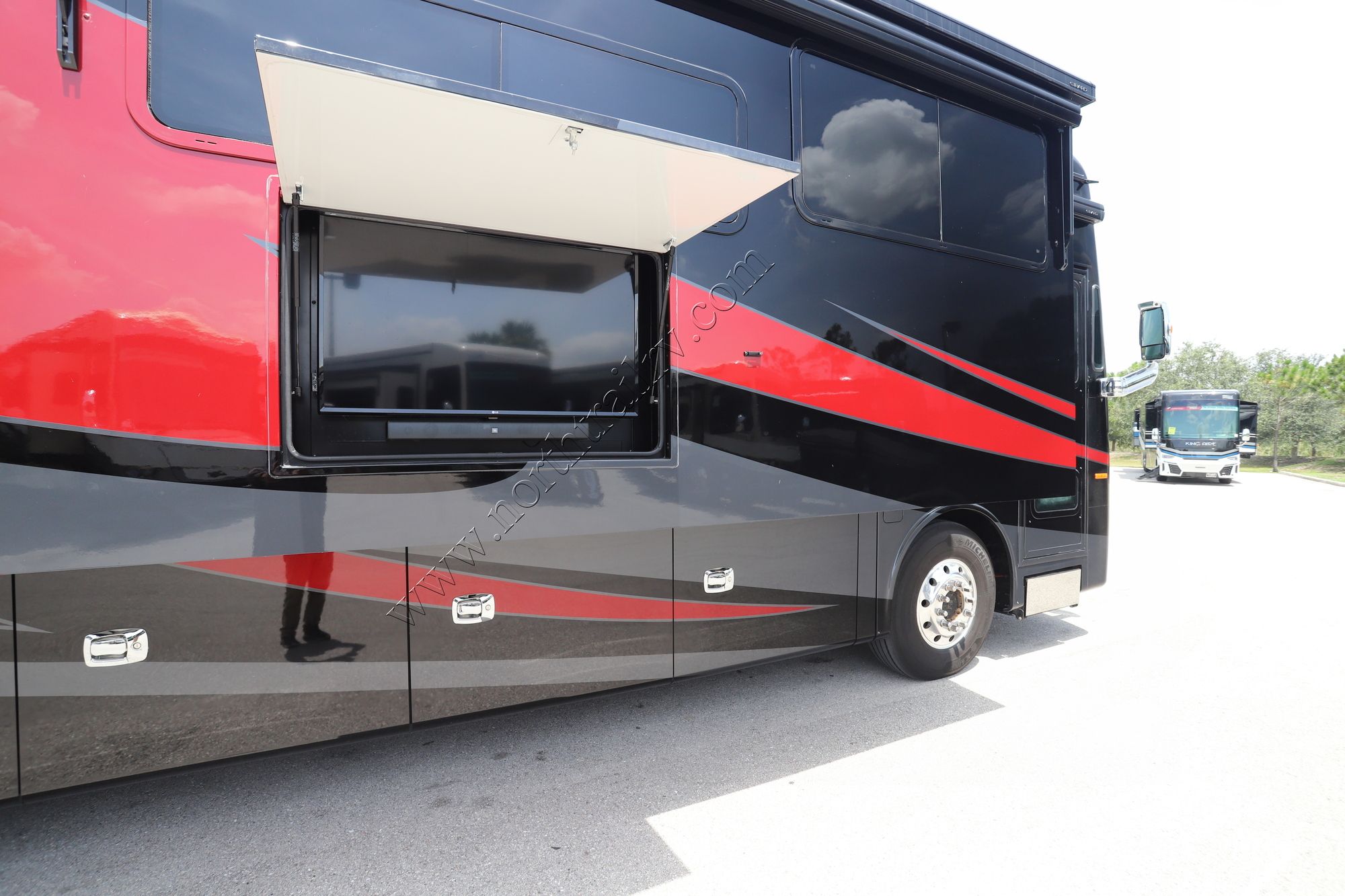 Used 2020 Tiffin Motor Homes Allegro Bus 45OPP Class A  For Sale