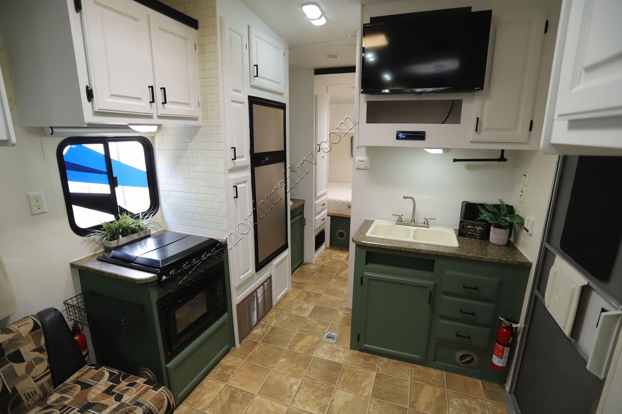 Used 2009 Jayco Octane 26Y Travel Trailer  For Sale