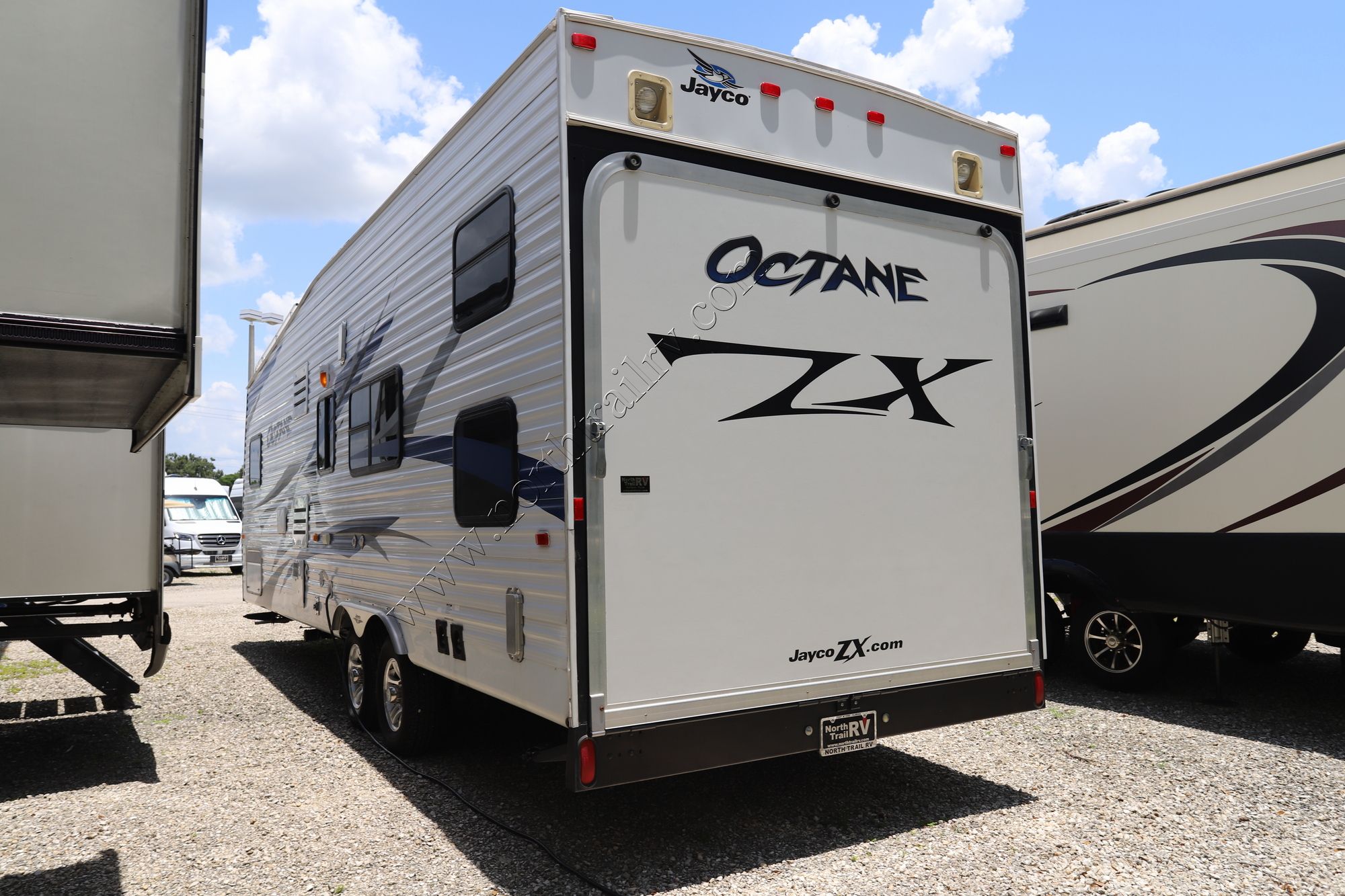 Used 2009 Jayco Octane 26Y Travel Trailer  For Sale