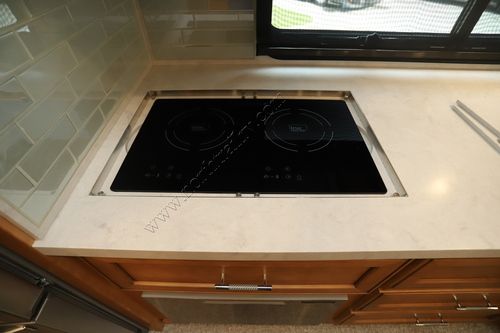 2022 Newmar Superstar 4061