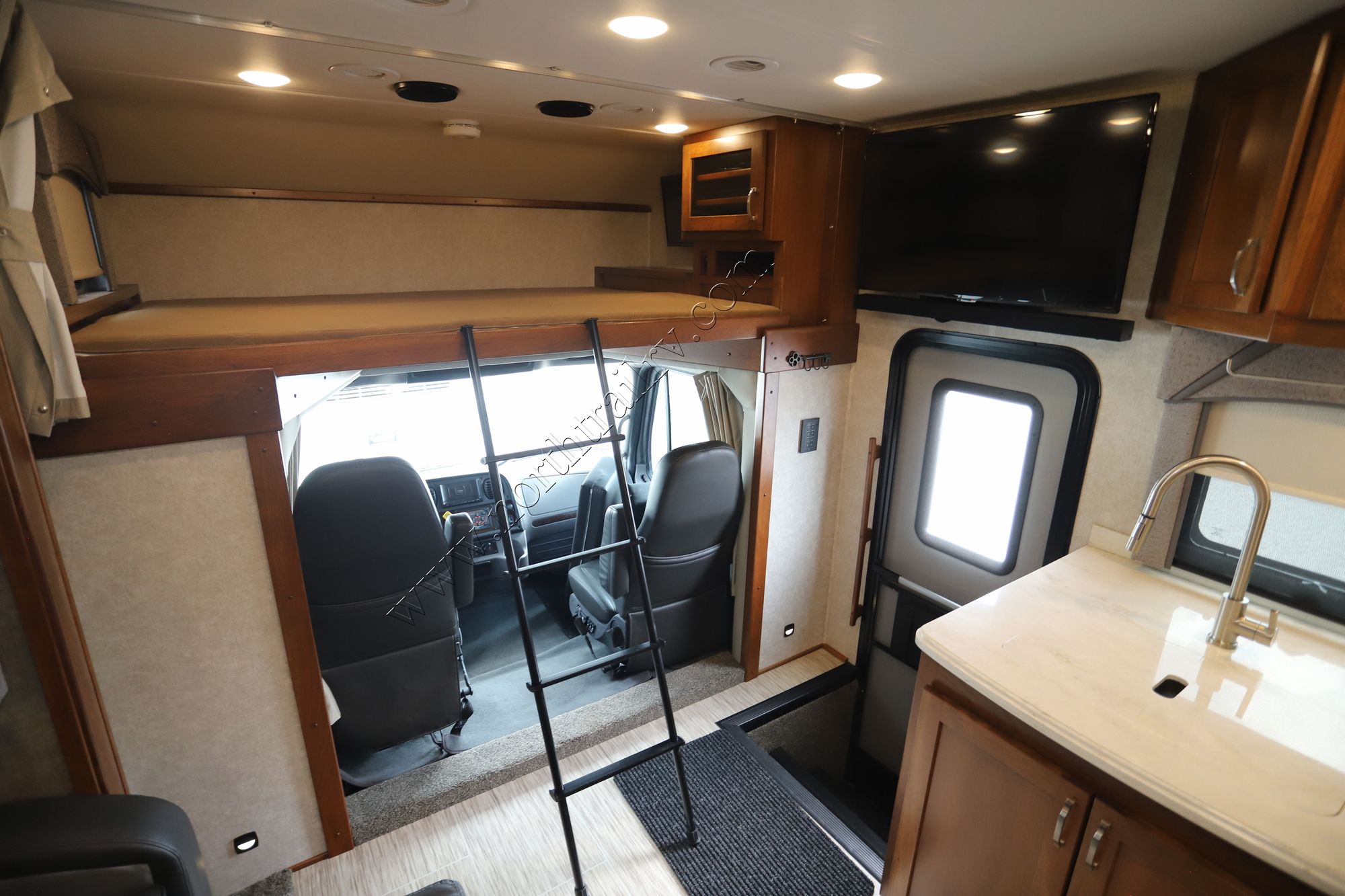 Used 2020 Renegade Rv Valencia 38RB Super C  For Sale