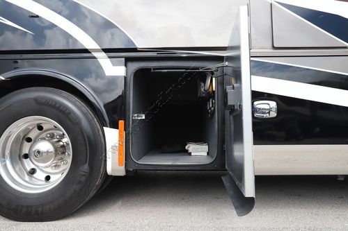 2021 Tiffin Motor Homes Allegro Bus 45OPP