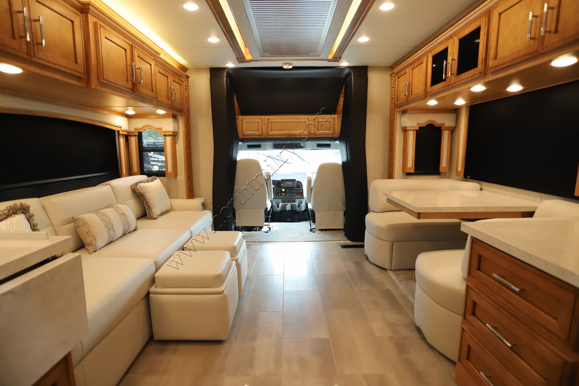 Used 2022 Newmar Superstar 4061 Super C  For Sale