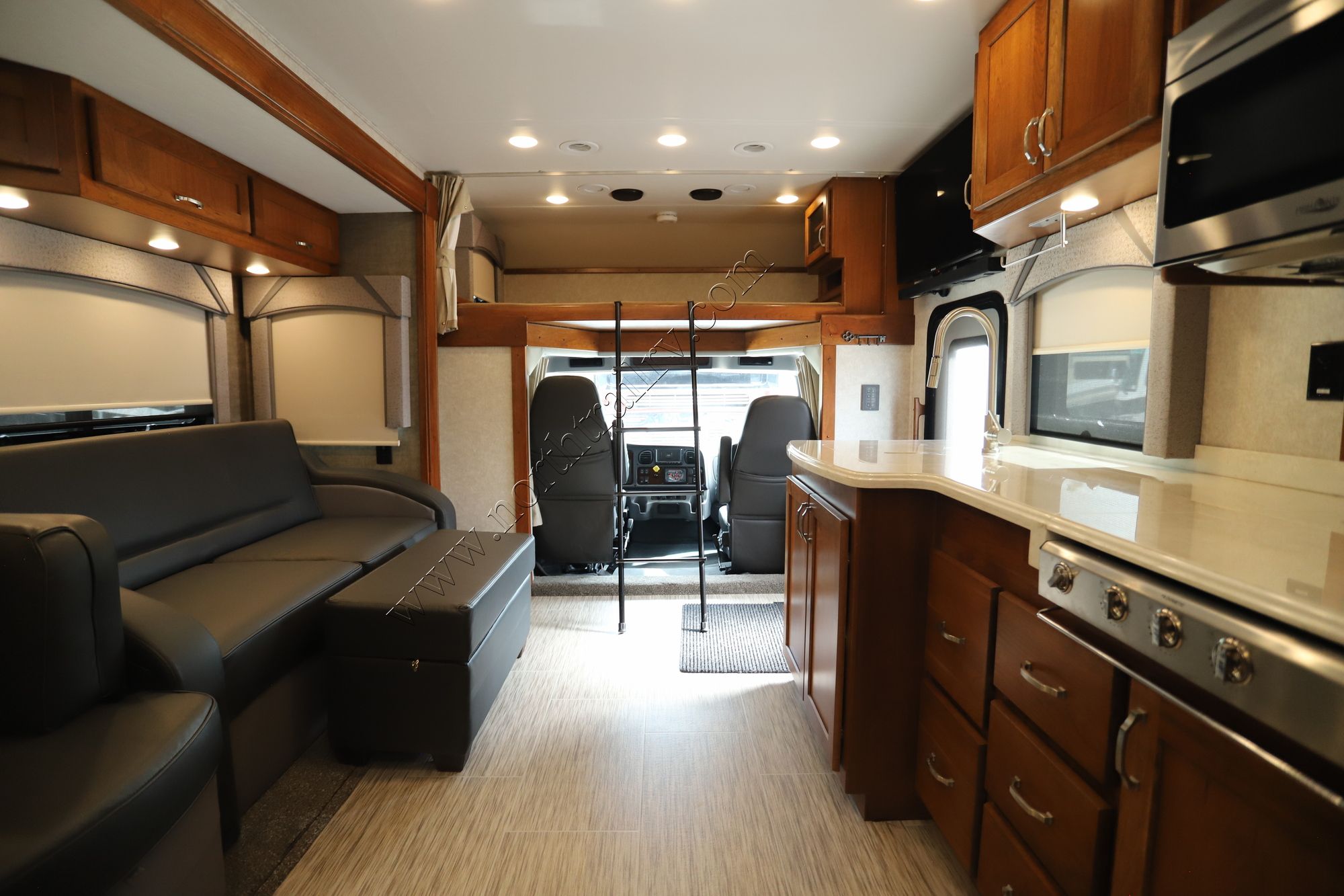 Used 2020 Renegade Rv Valencia 38RB Super C  For Sale