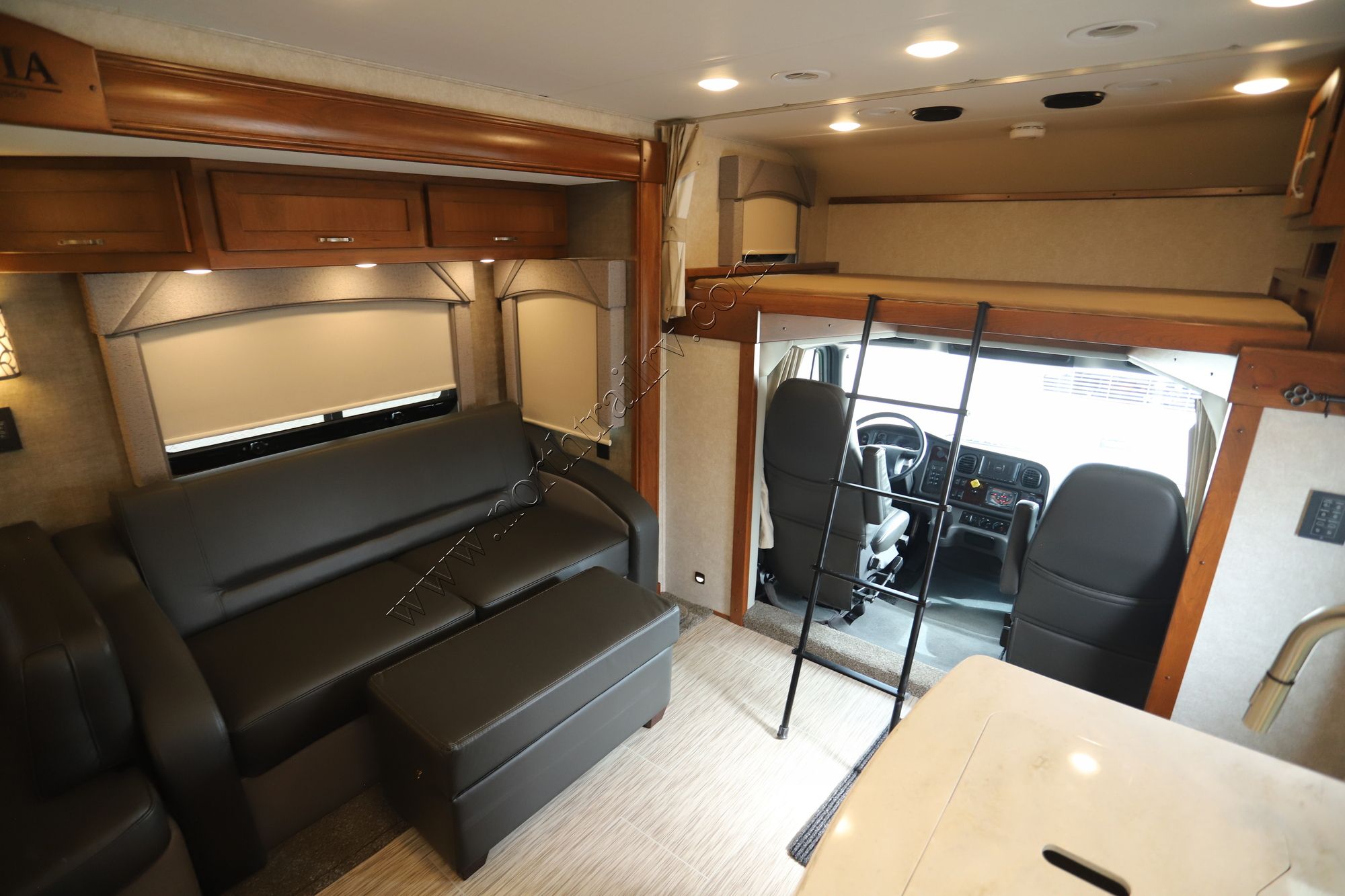 Used 2020 Renegade Rv Valencia 38RB Super C  For Sale