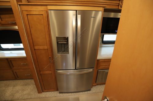 2022 Newmar Superstar 4061