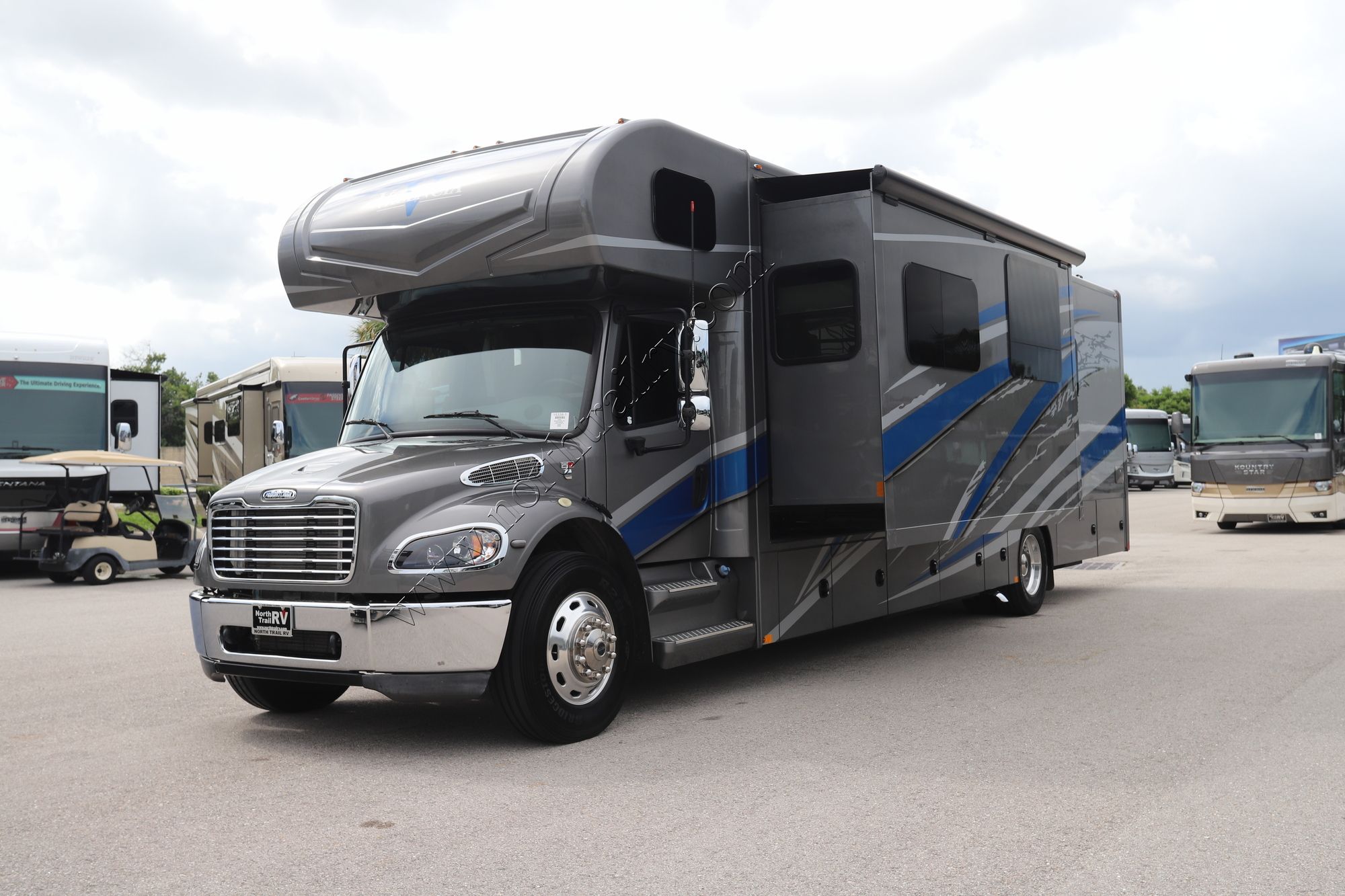 Used 2020 Renegade Rv Valencia 38RB Super C  For Sale