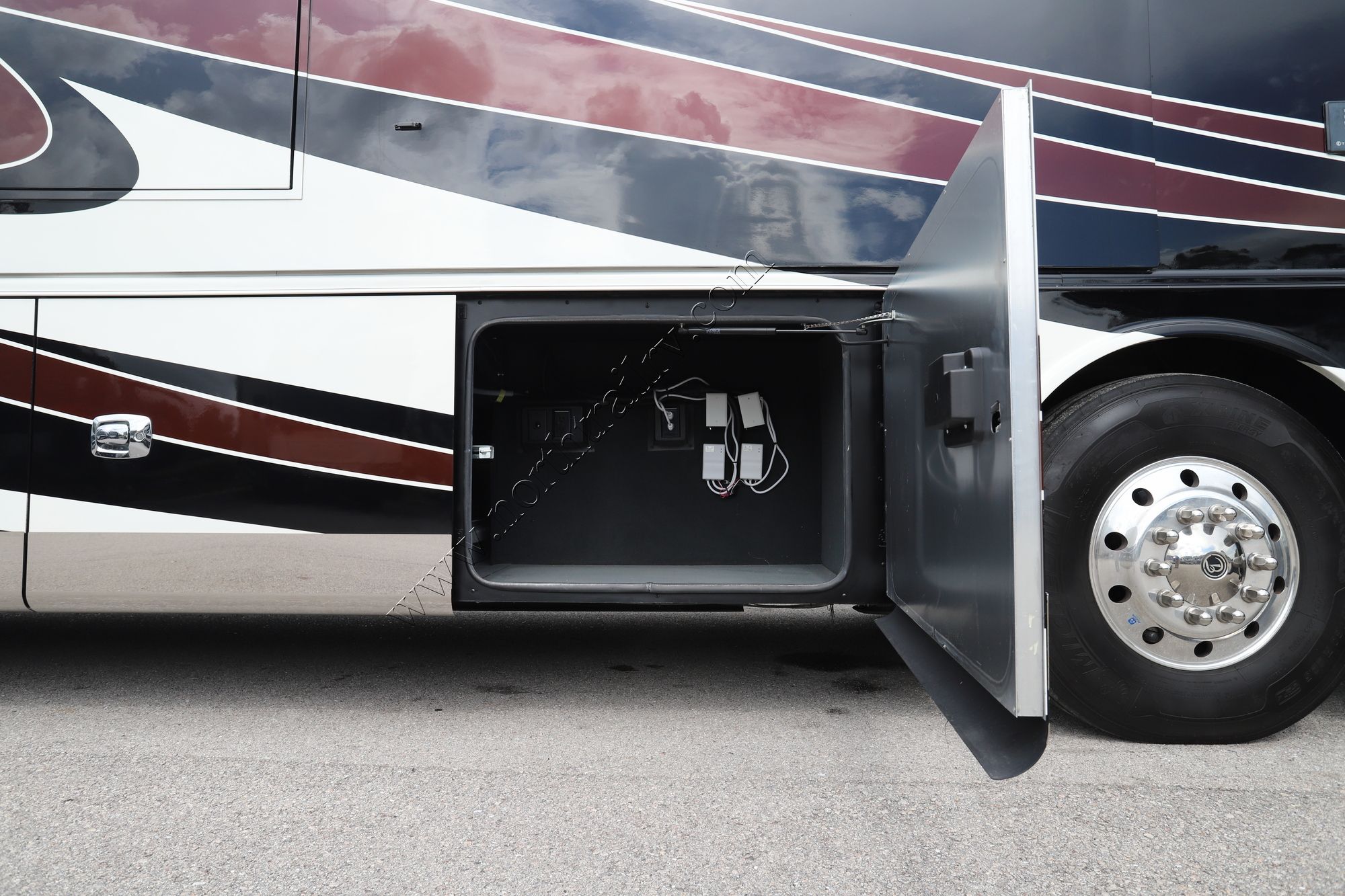 Used 2021 Tiffin Motor Homes Allegro Bus 45OPP Class A  For Sale