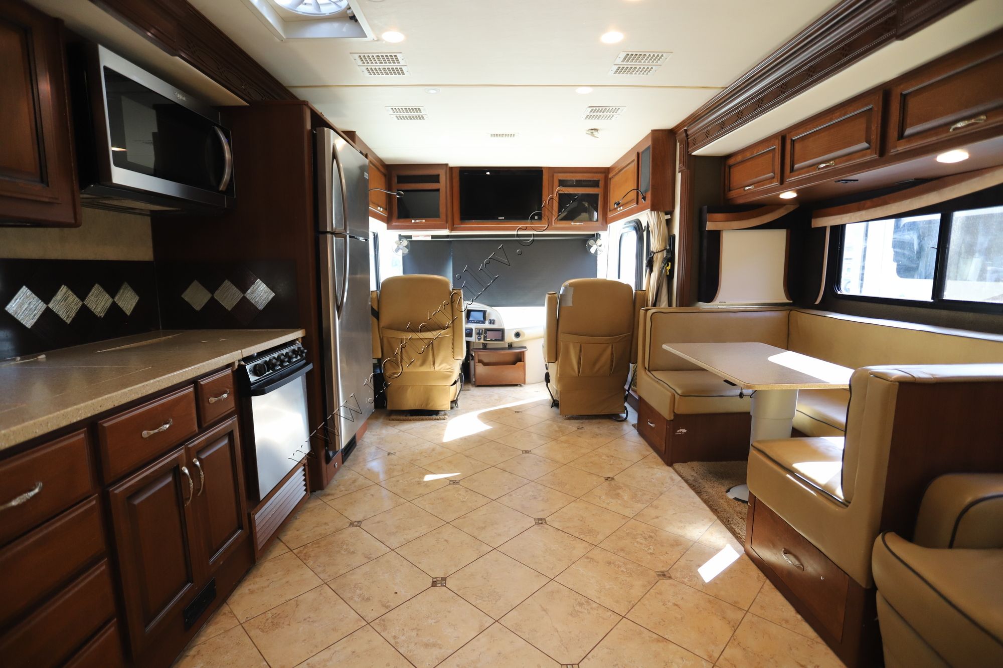 Used 2012 Fleetwood Expedition 38B Class A  For Sale