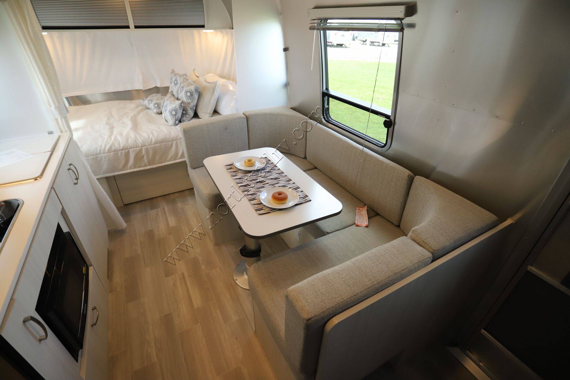 New 2023 Airstream Bambi 22FB Travel Trailer  For Sale