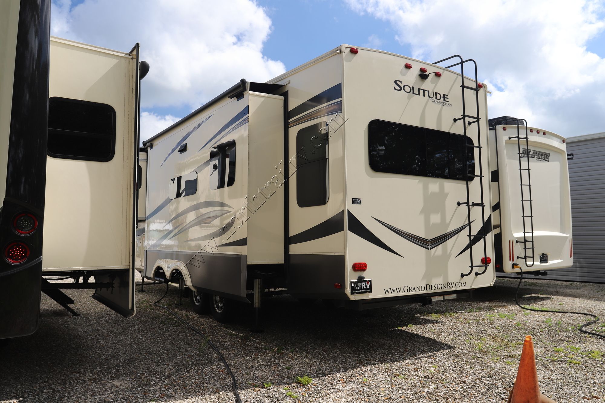 Used 2020 Grand Design Solitude 310GK-R Fifth Wheel  For Sale