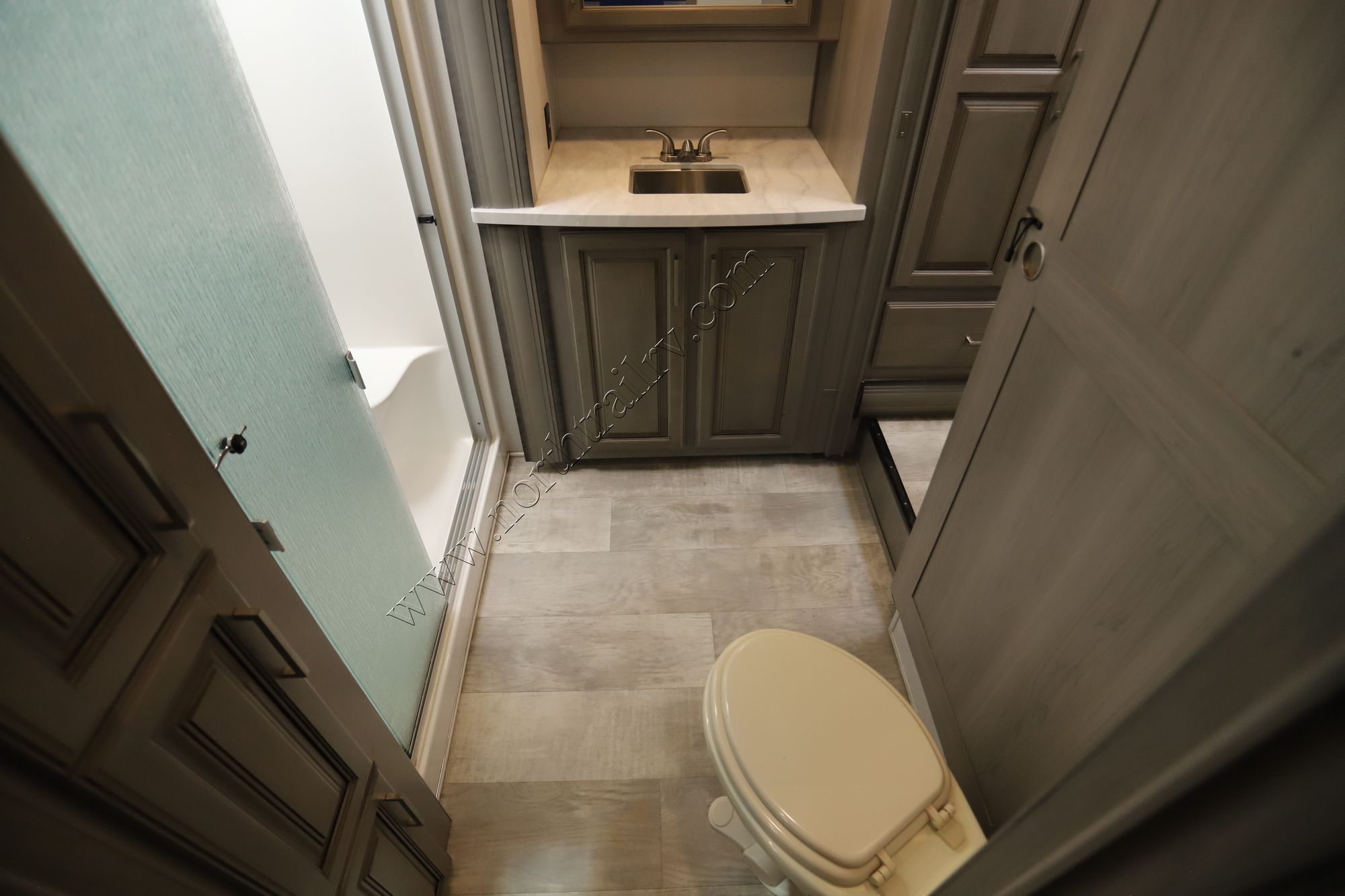 Used 2020 Keystone Montana 3813 Fifth Wheel  For Sale