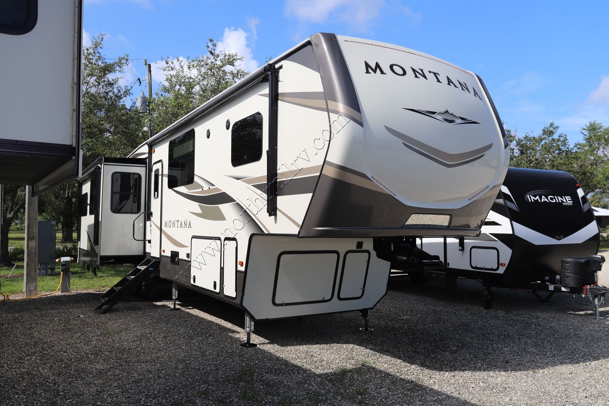 Used 2020 Keystone Montana 3813 Fifth Wheel  For Sale