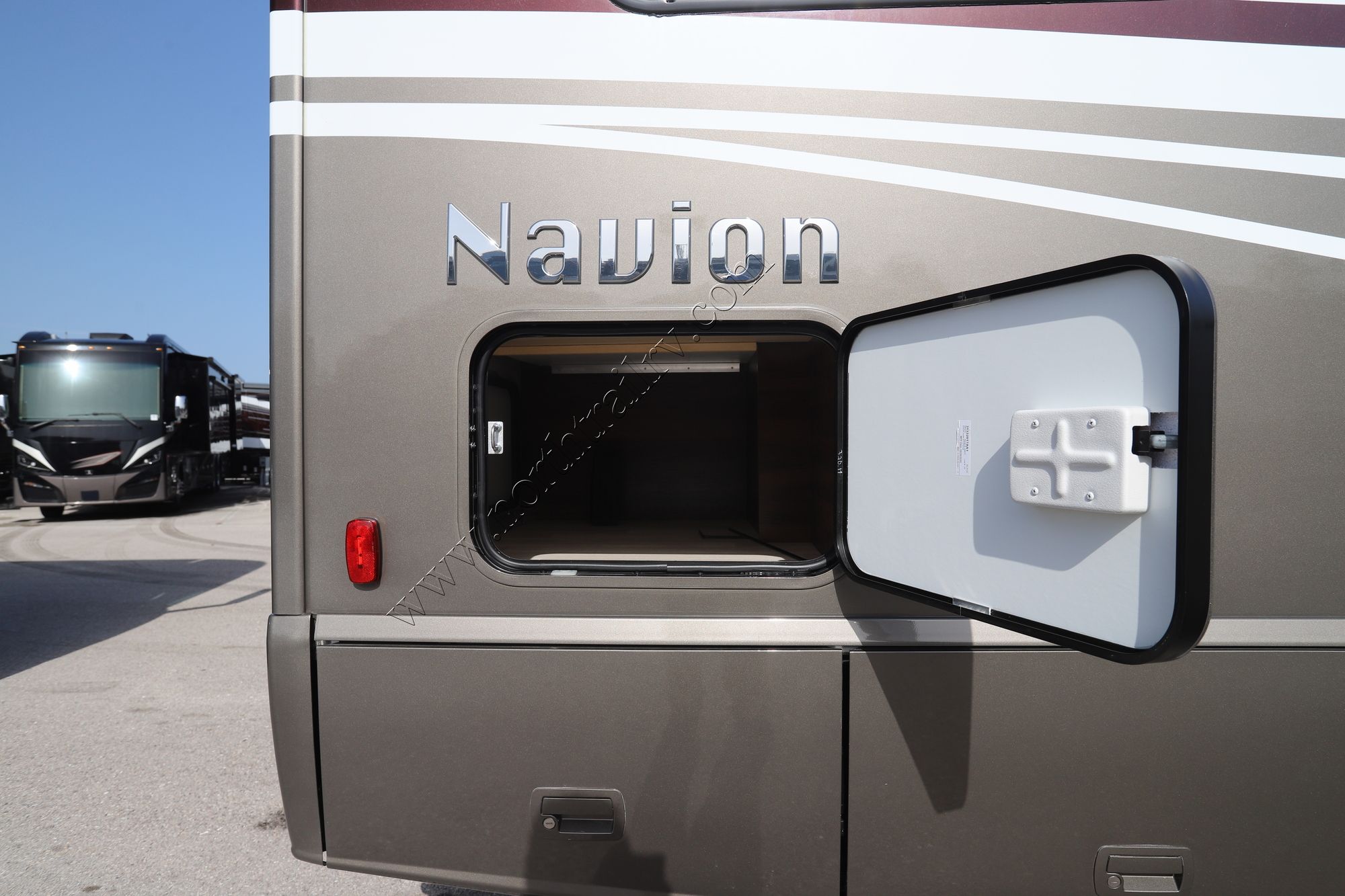 Used 2023 Winnebago Navion 24V Class C  For Sale