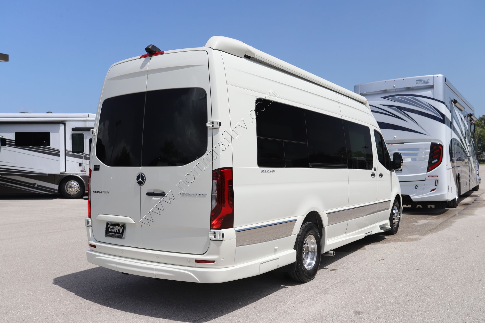 Used 2023 Grech Rv Strada-Ion 170 EXT Class B  For Sale