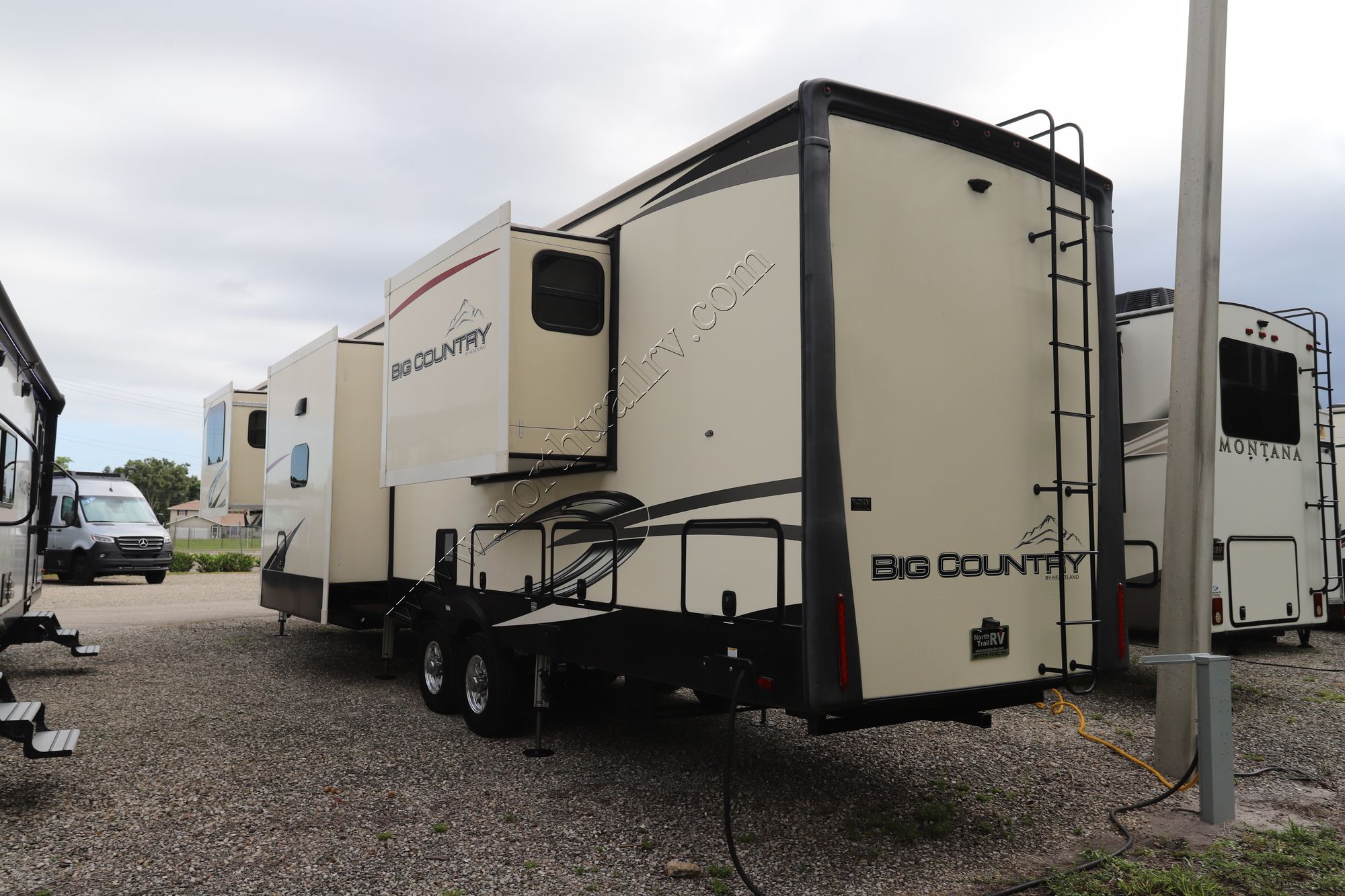 Used 2020 Heartland Rv Big Country 3902FL Fifth Wheel  For Sale