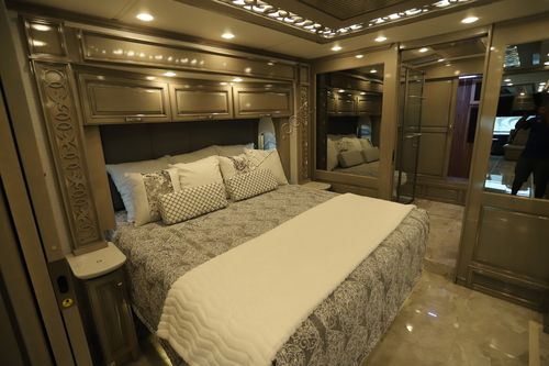 2023 Newmar Essex 4551 Class A