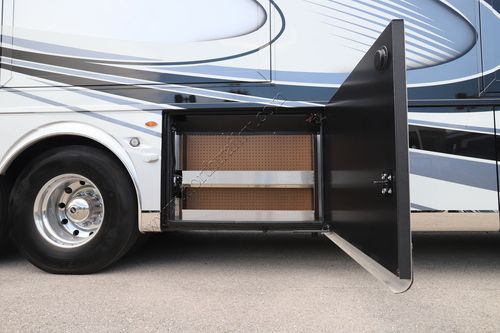 2023 Newmar Essex 4551 Class A