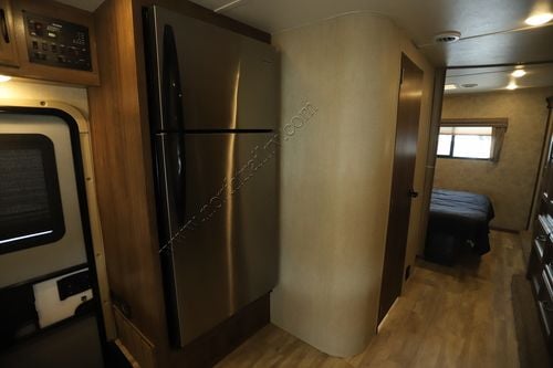 2019 Gulf Stream Conquest 6310