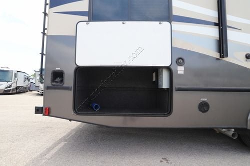 2019 Gulf Stream Conquest 6310