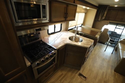 2019 Gulf Stream Conquest 6310