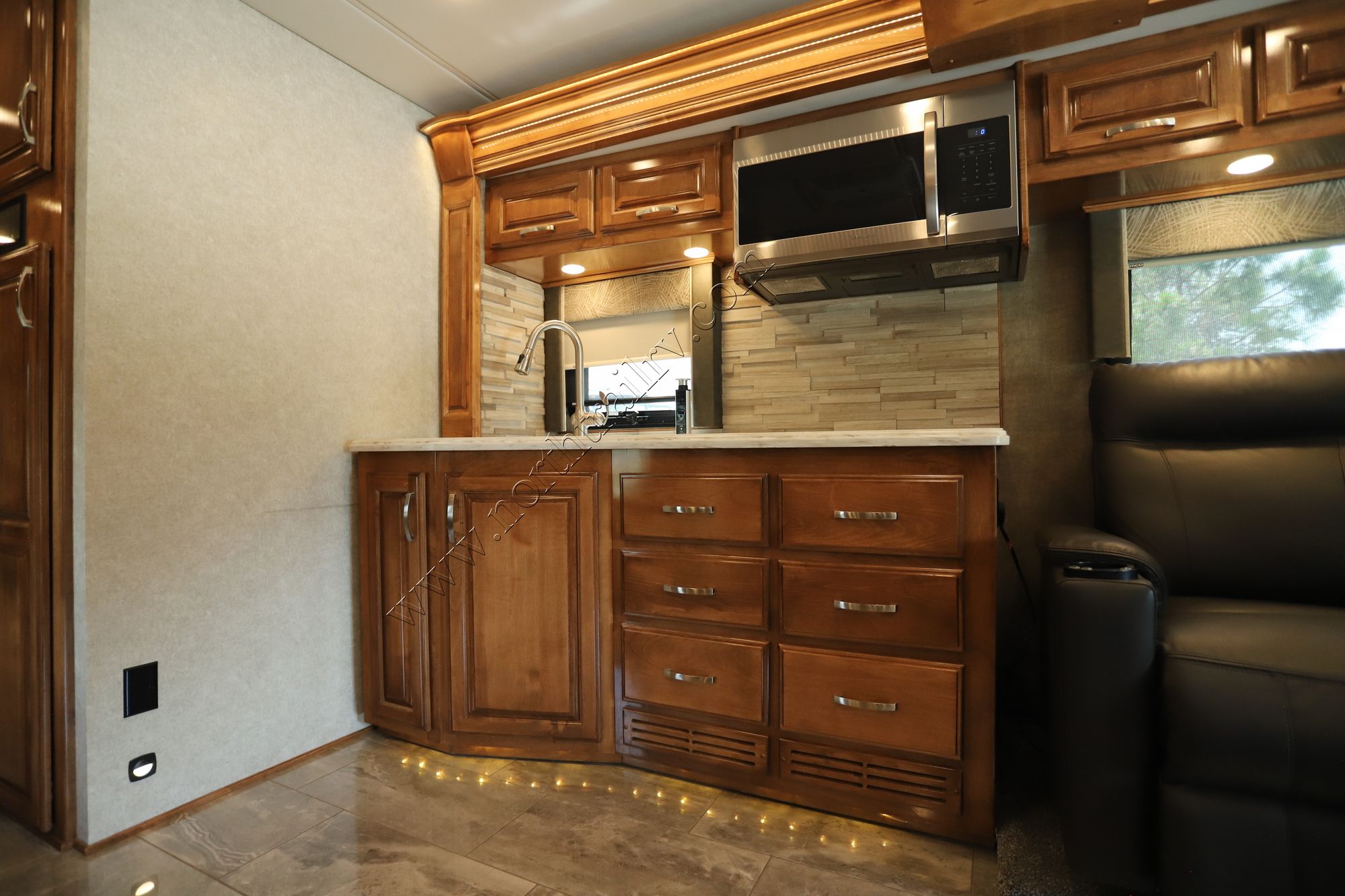 Used 2021 Renegade Rv Verona Le 37LMB Super C  For Sale