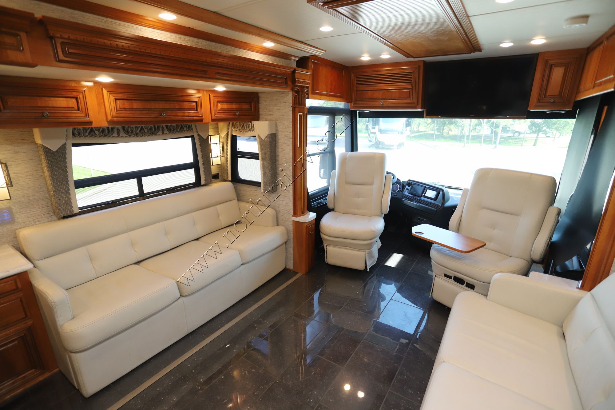 Used 2018 Newmar Dutch Star 3736 Class A  For Sale
