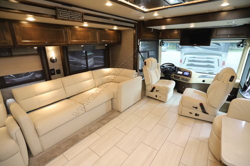 2021 Tiffin Motor Homes Allegro Red 37PA